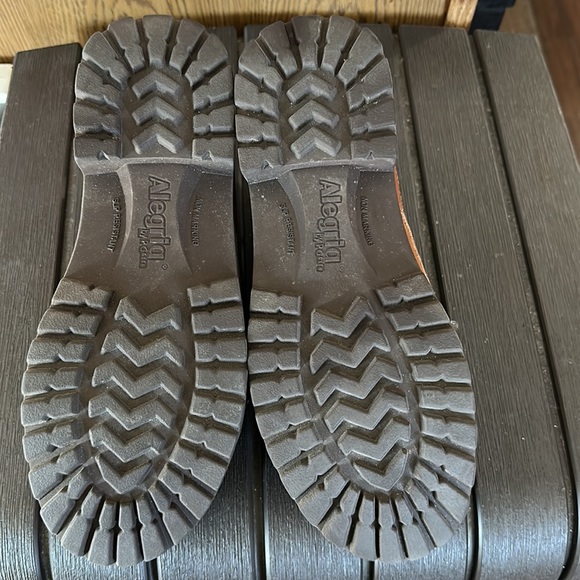 Alegria by PG Lite Oxford Shoes - Picture 8 of 8